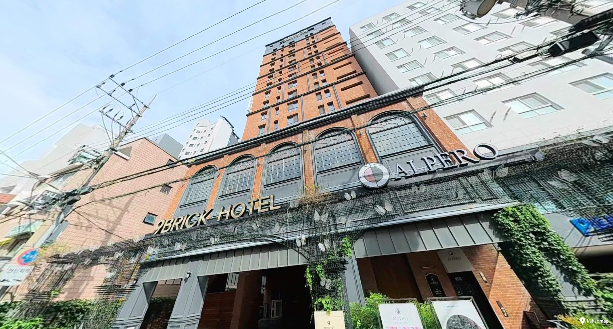 Exterior de 9 Brick Hotel en Hongdae
